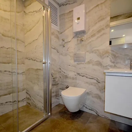 Cleopatra Beach Luxury 7 In Hygienic Condition شقة *