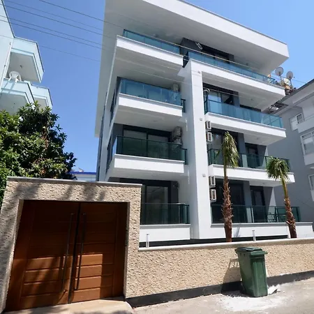 Cleopatra Beach Luxury 7 In Hygienic Condition ألانيا